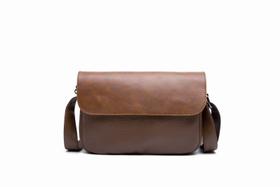 Bolsa Messenger de couro PU para homens compacta 19x7x15,5 cm