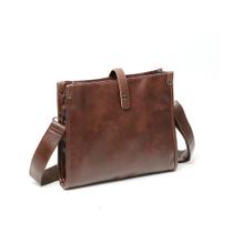 Bolsa Messenger em couro PU para homens 30x4x22cm preta