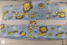 Bolsa passeio do bebê safari medindo 30cm de largura 21 cm de altura , 13cm de profundidade Bolsa passeio do bebê safari medindo 30cm de largura 21 cm de altura , 13cm de profundidade