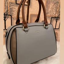 Bolsa preta sofisticada