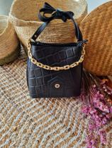 Bolsa Preta Versus Bolsa Preta Versus