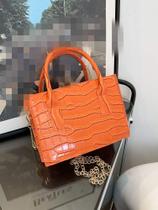 Bolsa quadrada mini padrão de crocodilo