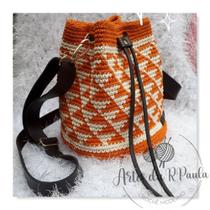 Bolsa saco geométrica em crochê Bolsa saco geométrica em crochê