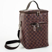 Bolsa Térmica Porta Vinho 4 Garrafas ou 2 Garrafas e 2 Taças - Pronta Entrega - MARROM XADREZ - PV4 Bolsa Térmica Porta Vinho 4 Garrafas ou 2 Garrafas e 2 Taças - Pronta Entrega - MARROM XADREZ - PV4