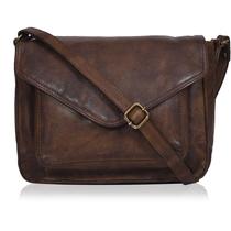 Bolsa tiracolo de couro feita à mão com aba para mulheres