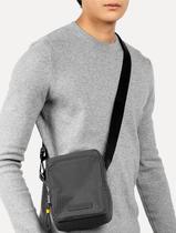 Bolsa Tommy Hilfiger Masculina Casual Tech Mini Shoulder Reporter Cinza Bolsa Tommy Hilfiger Masculina Casual Tech Mini Shoulder Reporter Cinza