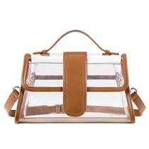 Bolsa Transparente CLUCI para Estádio em PVC com Detalhes em material vegano Bolsa Transparente CLUCI para Estádio em PVC com Detalhes em material vegano