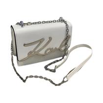 Bolsa Transversal De Moda Em Cor Sólida Com Logo Metálico E Alça De Corrente Com Botão Magnético Bolsa Transversal De Moda Em Cor Sólida Com Logo Metálico E Alça De Corrente Com Botão Magnético