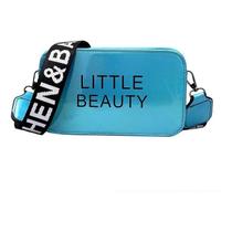 Bolsa Transversal Holográfica Blogueira Little Beauty 2024