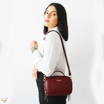 Bolsa transversal quadrada c/ alça de mão Couro Bolsa transversal quadrada c/ alça de mão Couro