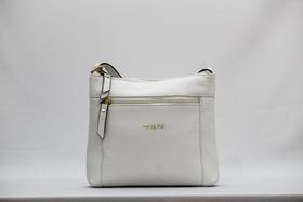 Bolsa Transversal quadrada Couro Bolsa Transversal quadrada Couro