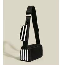 Bolso Estilo Academia Resistente Elegante E Bolsinha Linda