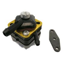 Bomba Combustivel Mecanica Motor Popa Johnson Evinrude de 6hp a 15hp 2 Tempos Bomba Combustivel Mecanica Motor Popa Johnson Evinrude de 6hp a 15hp 2 Tempos