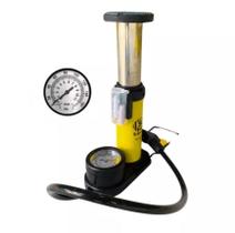 Bomba de Ar de Pé Retrátil Alumínio com Manômetro + 3 Bicos para Pneus e Bolas Bomba de Ar de Pé Retrátil Alumínio com Manômetro + 3 Bicos para Pneus e Bolas