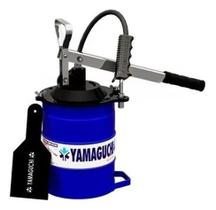 Bomba de Graxa Yamaguchi com Disco Raspador e Capacidade de 7kg Bomba de Graxa Yamaguchi com Disco Raspador e Capacidade de 7kg