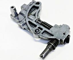 Bomba de oleo Motosserra importada 45/52cc Argon - 17391 Bomba de oleo Motosserra importada 45/52cc Argon - 17391