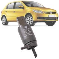 Bomba Esguicho Agua Limpador de Para-brisa Volkswagen Gol Saveiro Voyage Fox 2010 2012 2014 2016 2018 Original para Saída Dianteira Bomba Esguicho Agua Limpador de Para-brisa Volkswagen Gol Saveiro Voyage Fox 2010 2012 2014 2016 2018 Original para Saída Dianteira