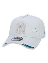 BONE 9FORTY A-FRAME DESTROYED MLB NEW YORK YANKEES ABA CURVA STRAPBACK OFF WHITE New Era