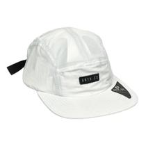 Boné Anth Co. Aba Curva Five Panel Strapback Fita Log Branco