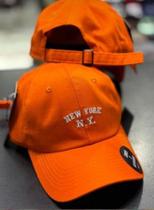 BONE CHAPEU ABA CURVA NY BORDADO FITÃO destroyd rasgadinho