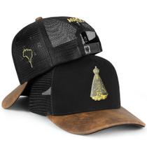 Boné Country Trucker Aba Em Couro Rústico Nossa Senhora Aparecida Ajustável Unissex