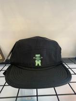 Bone de aba reta grizzly cor preto