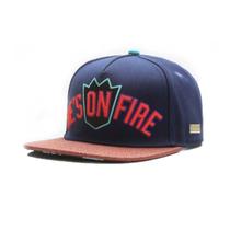 Boné de beisebol On Fires Anime para adultos, tamanho ajustável