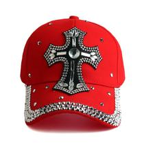 Boné de beisebol Trucker com design cruzado de strass