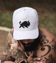 Boné Effel Strapback Waves Brilho Branco