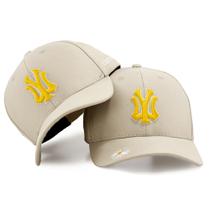 Boné Feminino Clean Use Young Detalhes Floridos de Florde Margarida