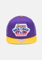 Boné Mitchell & Ness NBA Los Angeles Lakers B2B Snapback Roxo com Amarelo