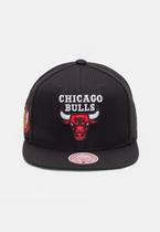 Boné Mitchell & Ness NBA Snapback Chicago Bulls Preto