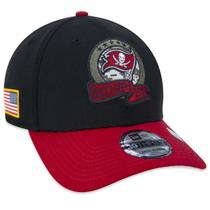 Bone New Era 39THIRTY Tampa Bay Buccaneers Salute To Service 2022 Stretch Fit