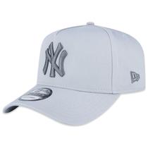 Bone New Era 9FORTY A-Frame MLB New York Yankees Core Essentials Style