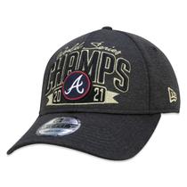 Bone New Era 9FORTY Atlanta Braves Campeao World Series Champions 2021 Locker Room Aba Curva Snapback Preto