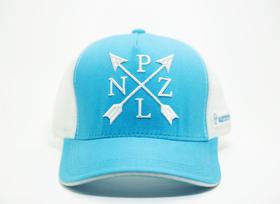 Boné pazzolini azul piscina com tela branca