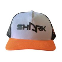 Boné Shark Michele Cappelletti Preto e Laranja Boné Shark Michele Cappelletti Preto e Laranja