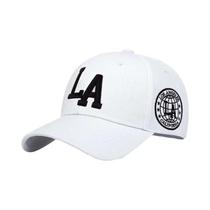 Boné Snapback Bordado - Ajustável, Unissex e com Proteção Solar