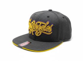 Boné Snapback Los Angeles Bordado Cinza Mescla e Amarelo Aba Reta Streetwear Premium Ajustável Boné Snapback Los Angeles Bordado Cinza Mescla e Amarelo Aba Reta Streetwear Premium Ajustável