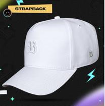 Boné Strapback Basic Branco Essentials