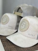 Boné Trucker Bege com Telinha Forro Interno Entretela Inteligente Country