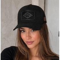 Boné Trucker Suede com Bandeira do Brasil 2 Cores Unissex Boné Trucker Suede com Bandeira do Brasil 2 Cores Unissex