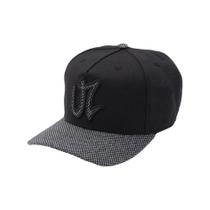 Boné Uz Masculino Aba Curva Snapback Regulável