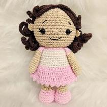 Boneca Amigurumi de Crochê - 19 cm