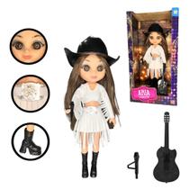 Boneca Aria Country Sua Estrela do Sertanejo Boiadeira Cantora Violão Acessórios Menina Presente