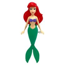 Boneca Ariel 20cm Princesas Disney Diversão na Água EtiToys YD-779 Boneca Ariel 20cm Princesas Disney Diversão na Água EtiToys YD-779