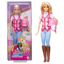 Boneca Articulada Barbie Malibu Equitação Loira Com Capacete e Botas Barbie Detetive Corrida de Cavalos - Netflix Boneca Articulada Barbie Malibu Equitação Loira Com Capacete e Botas Barbie Detetive Corrida de Cavalos - Netflix