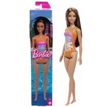 Boneca Articulada Barbie Praia Fashion e Beauty Cabelo Castanho Com Maiô Laranja HXX50