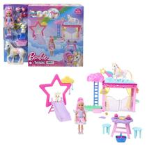 Boneca Articulada Barbie Um Toque de Magia Playset Chelsea e Cavalo Pegasus Bebê Color Change e Acessórios Mattel