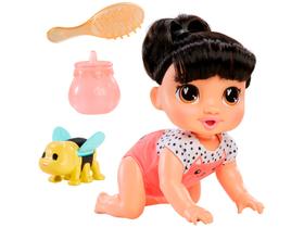 Boneca Baby Alive Engatinha e Brinca Katie Kat